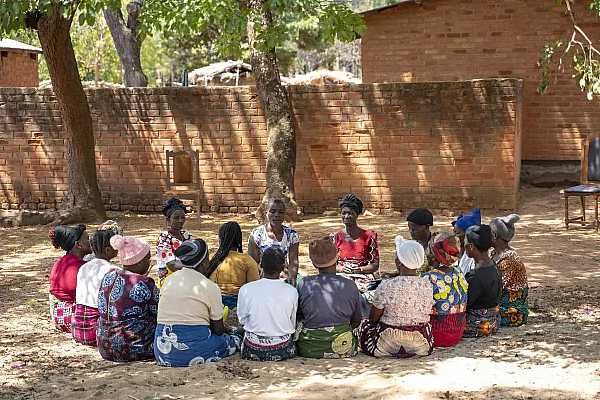Rewriting Traditions with Women Peacebuilders in Southern Malawi